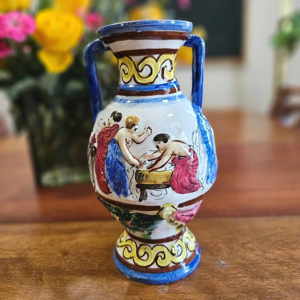 Vtg Italian Majolica Hand Painted Double Handle Urn Vase Mythological Scene